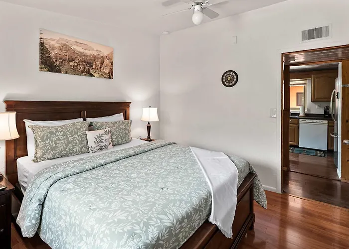 Holiday home Views With Private Hot Tub For The Entire Family Sedona